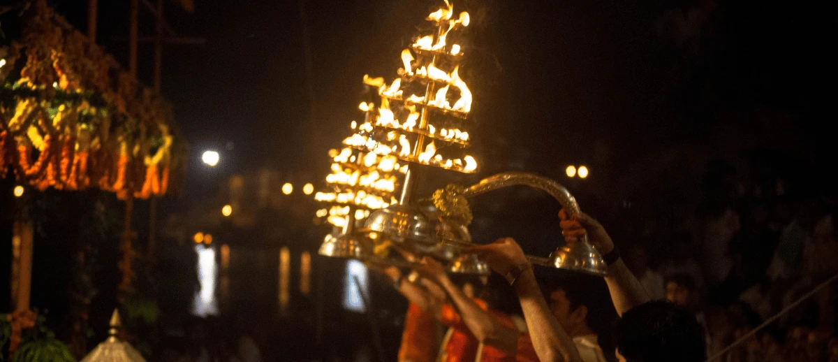 UP Tour Package – 8N/9D Lucknow, Ayodhya & Varanasi Trip