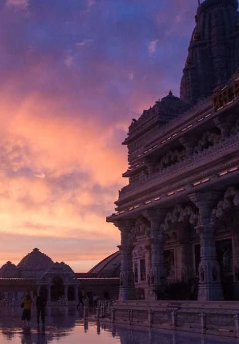 UP Tour Package – 3N/4D Mathura, Vrindavan & Agra Trip