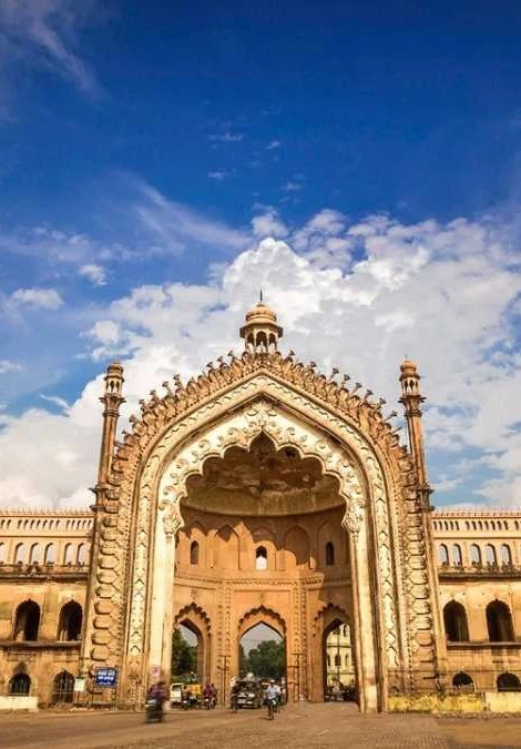 UP Tour Package – Lucknow, Ayodhya, Prayagraj & Varanasi (8N/9D)