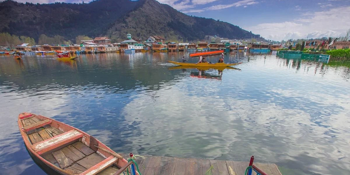 3 Night - 4 Days Kashmir Trip