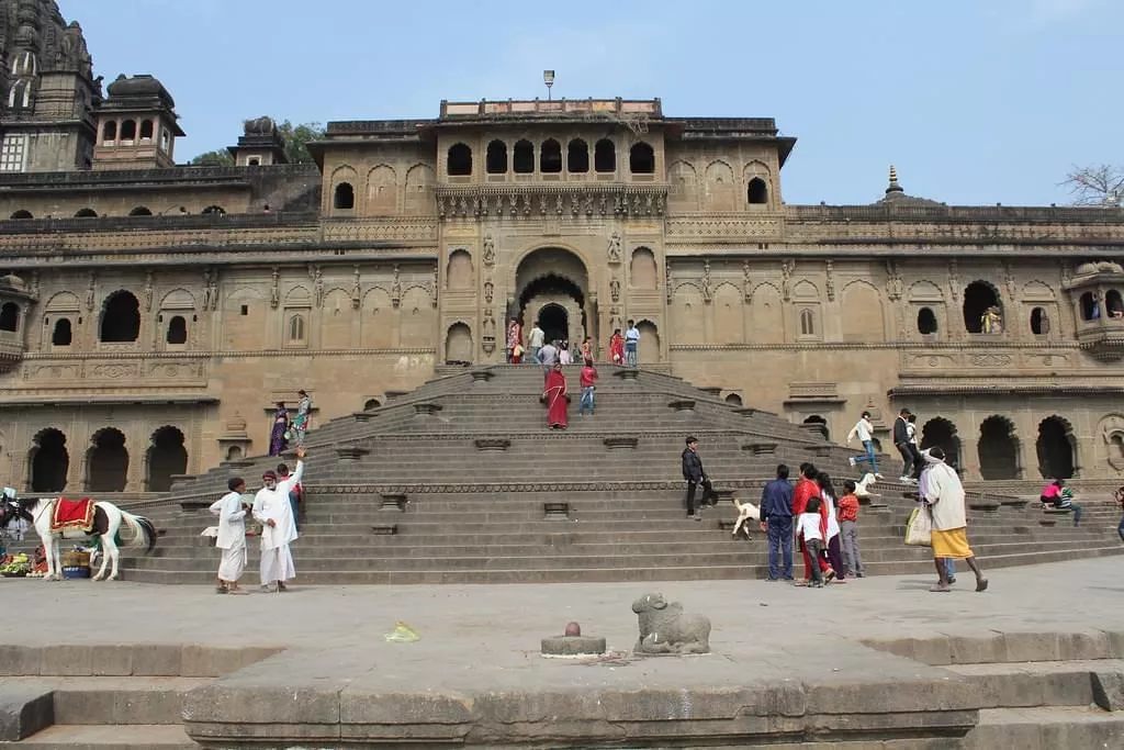 4 Night 5 Days Omkareshwar Maheshwar and Indore Tour Package