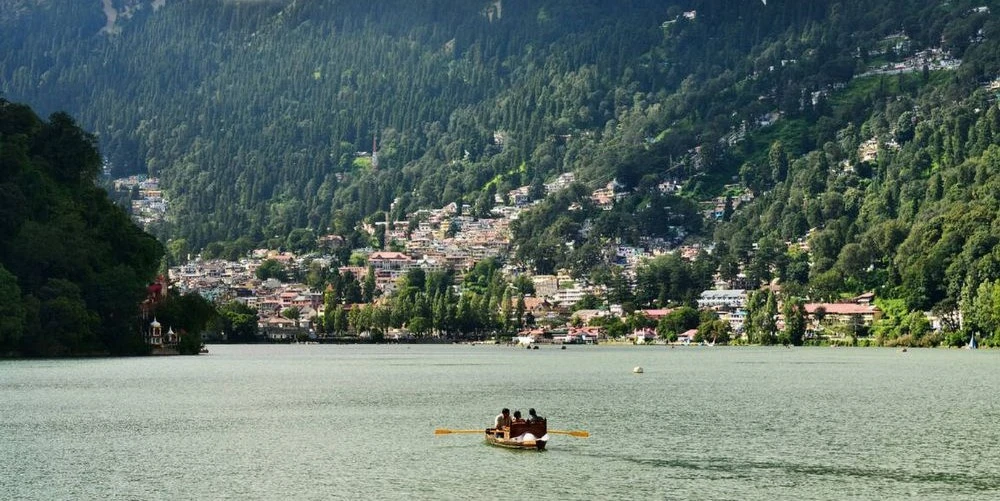 7-night-8-days-uttarakhand-tour-JustWravel-1745323513-Uttarakhand-packages-Unzila-(3).jpg