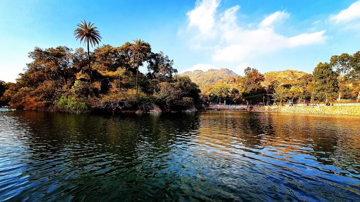 Exhilarate Mount Abu & Udaipur Tour Package