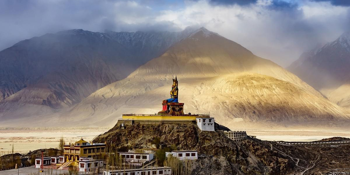 Stirring Leh Ladakh with Nubra Tour Package