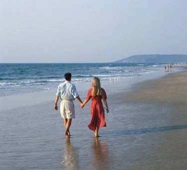 4-days-goa-honeymoon-package--JustWravel-1733982151-Mobile-banner-honeymoon-(7).jpg
