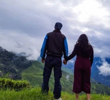 5-days-sikkim-honeymoon-JustWravel-1733917932-Mobile-banner-honeymoon-(5).jpg