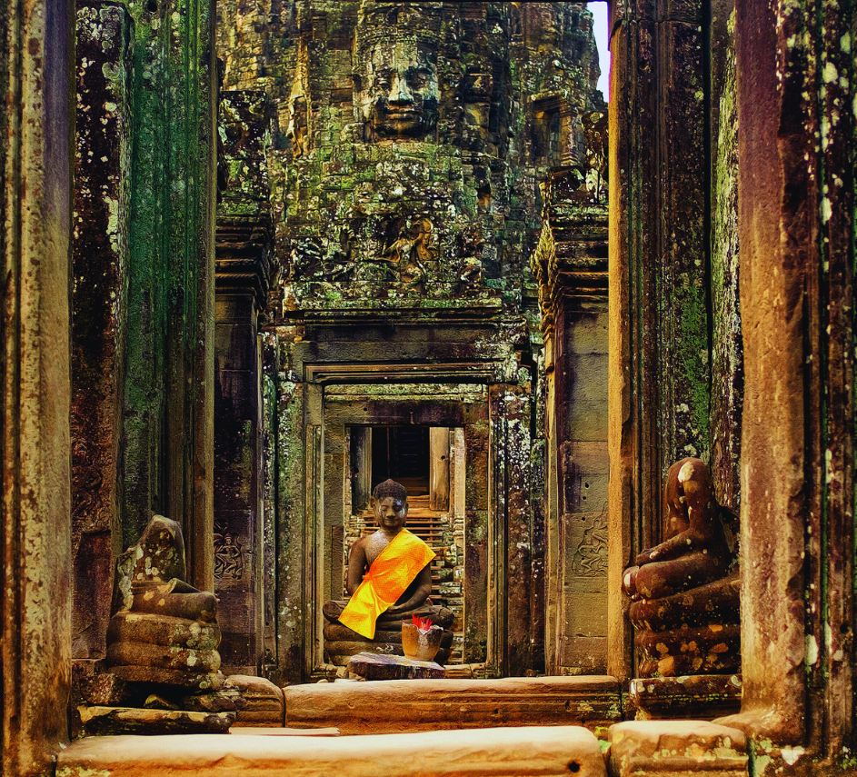 JustWravel-1715747099-Bayon-Temple,-Angkor-.png