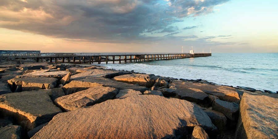 2-nights-3-days-pondicherry-tour-package-JustWravel-1728364387-Rock-beach-pondi.jpg