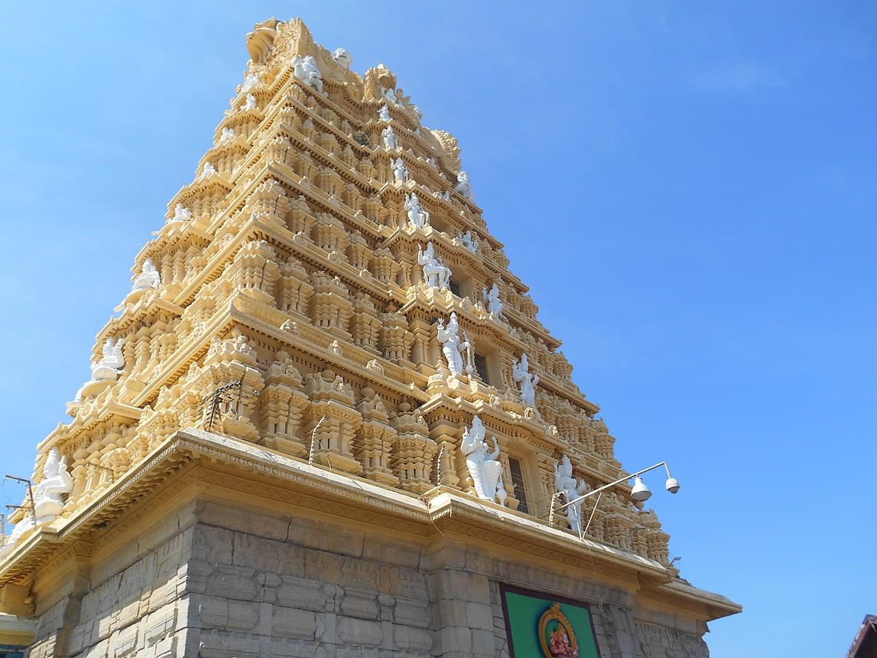 Sri Chamundeshwari Ammanavara Temple Mysore