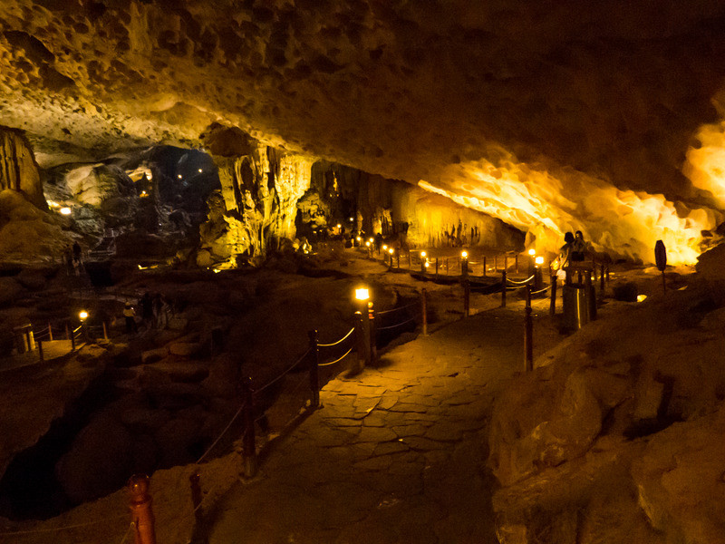 Sung Sot Cave