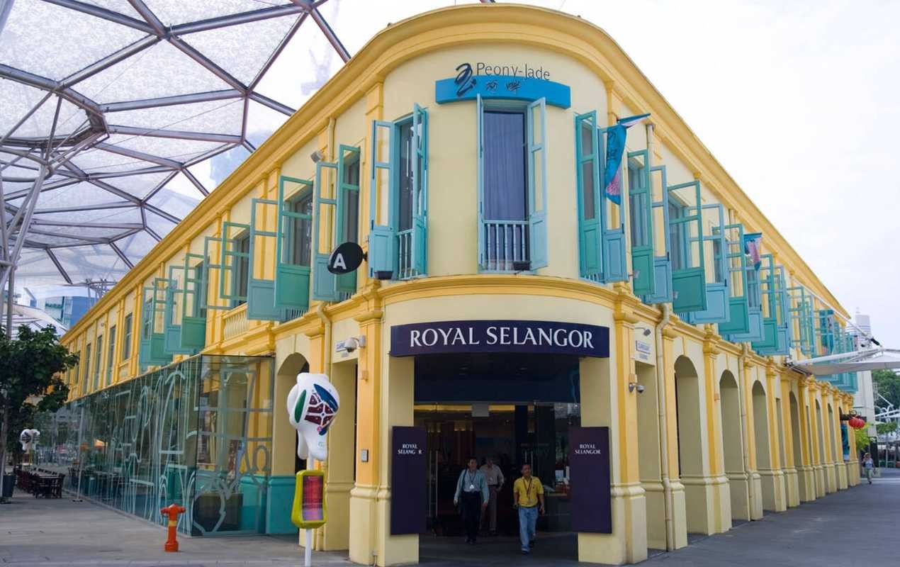 Royal Selangor pewter store Clarke Quay, Singapore.