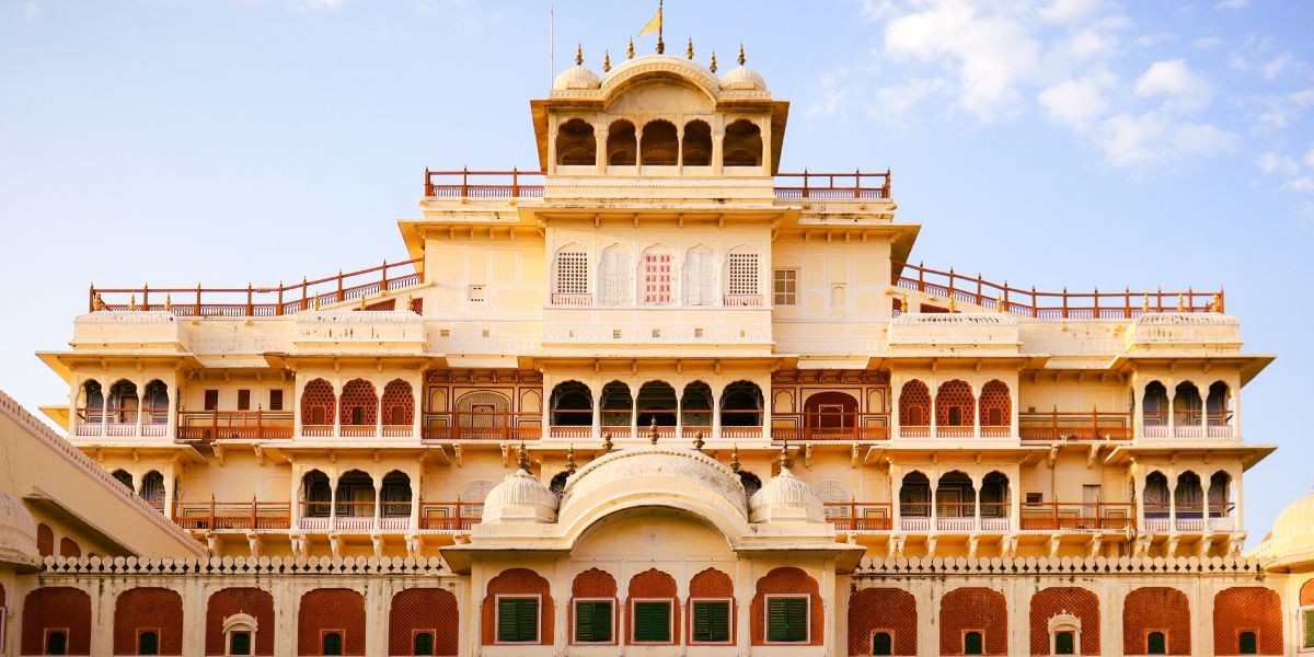 7-days-rajasthan-honeymoon-package--JustWravel-1733826984-14.jpg