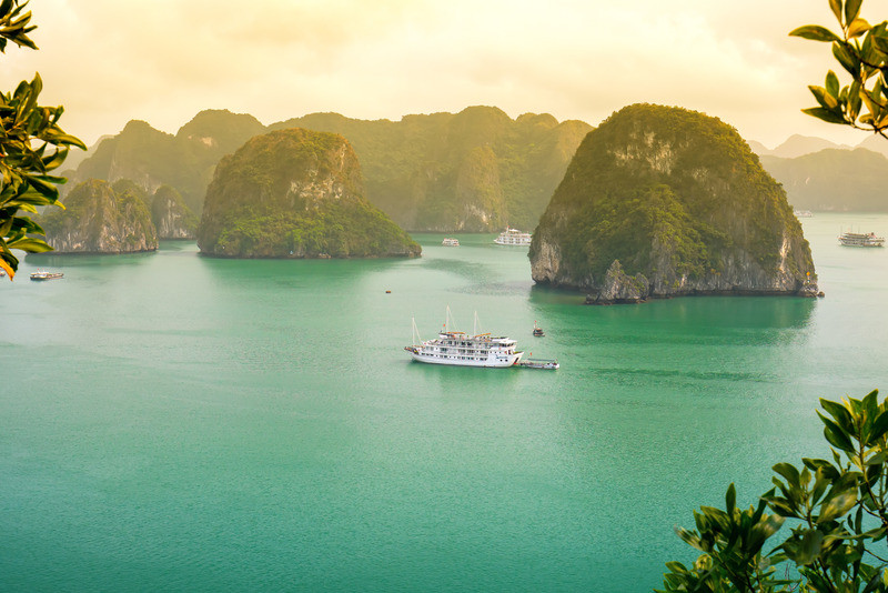 Ha Long Bay