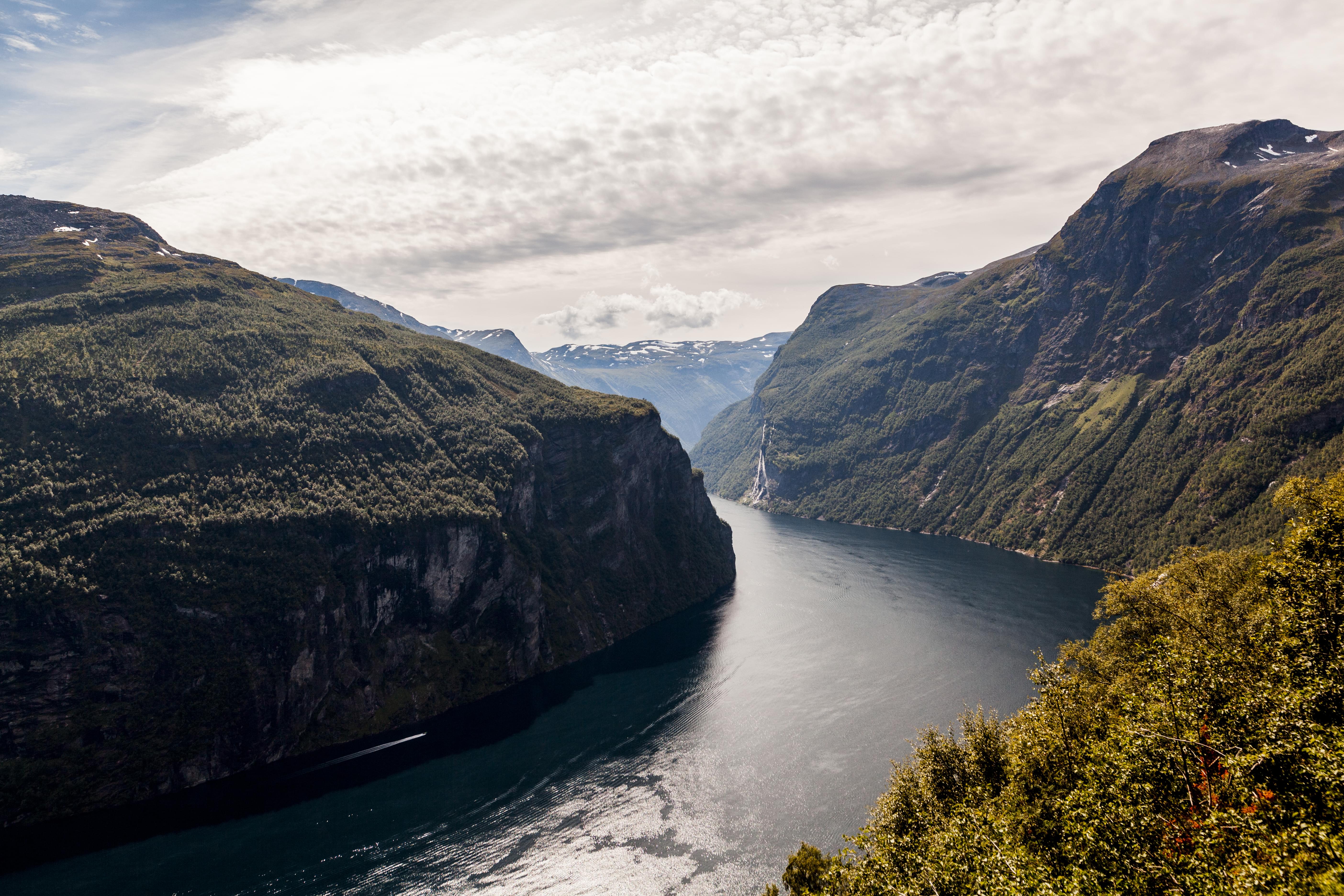 The Seven Sisters Waterfall