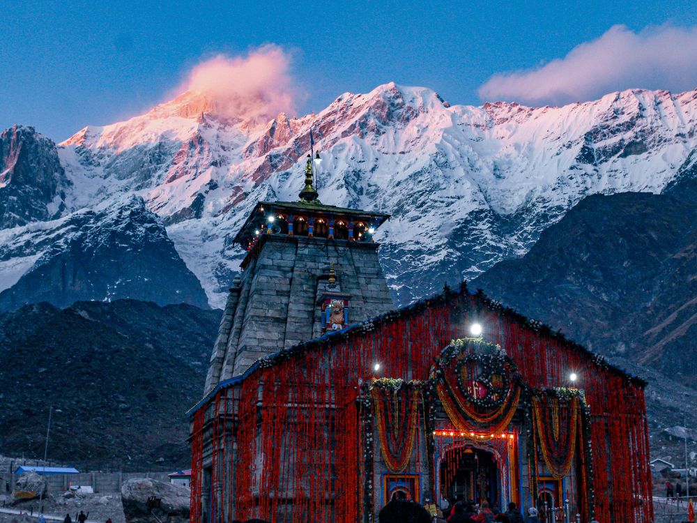 do-dham-yatra-package-from-delhi-JustWravel-1747887433-kedarnath-(2).jpg