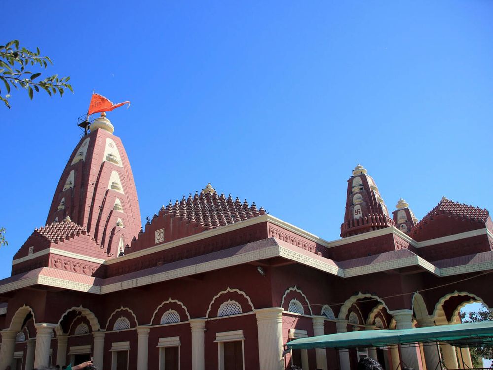 Dwarkadheesh temple