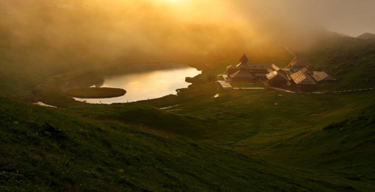 Evening View Of The Parashar Lake